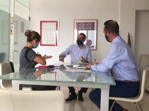 daniele-piccoli-firma-atto-notarile-con-procura-notarile.JPG