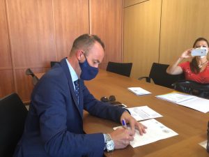 daniele-piccoli-agente-immobiliare-famoso-per-il-numero-elevato-di-vendita-immobili-online-in-grancanaria.JPG