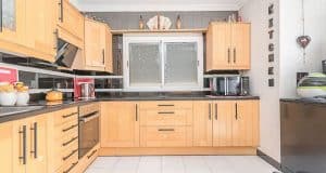 appartamento in vendita in calle hawai nella zona el tablero con 4 camere e 2 bagni