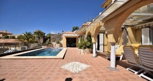 Villa di Lusso con piscina privata e garage in vendita a maspalomas in gran canaria