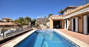 Villa di Lusso con piscina privata e garage in vendita a maspalomas in gran canaria