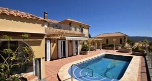 Villa di Lusso con piscina privata e garage in vendita a maspalomas in gran canaria