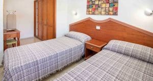 camera da letto appartamento nel complesso puerto feliz a puerto rico in gran canaria