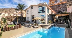 Villa con piscina privata in vendita in Arguineguin Gran Canaria